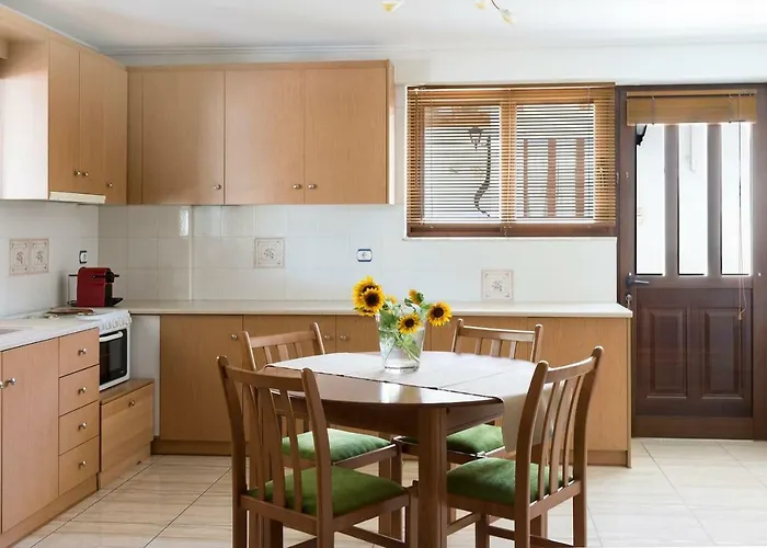 Apartment In Peania