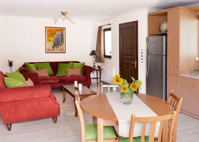 Apartment In Peania